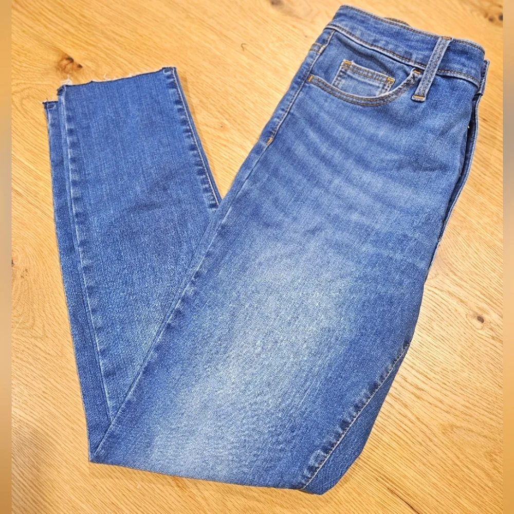 New universal thread size 8/29s high rise‎ skinny denim jeans